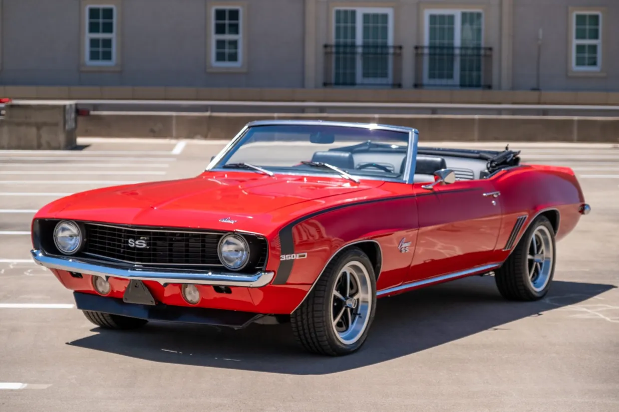 Chevrolet Camaro Convertible 4-Speed